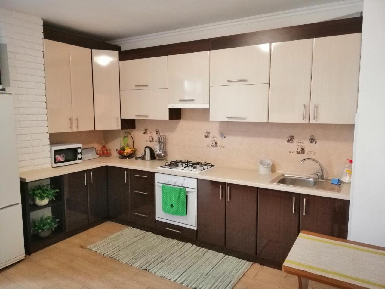 Вулиця Дрогобицька 10В Truszkavec Kültér fotó